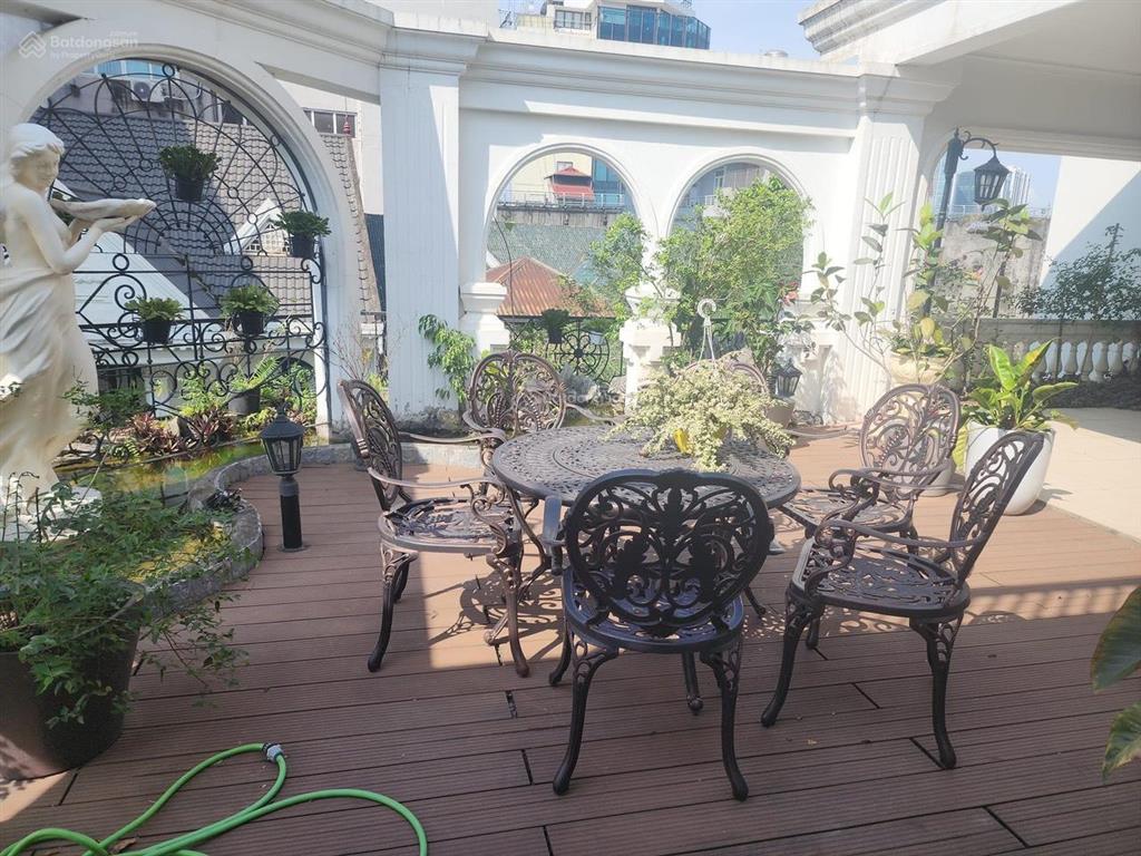 Chính chủ cần bán bt làng quốc tế thăng long cầu giấy dt 200m2 xây 5 tầng đường 20m giá 99 tỷ