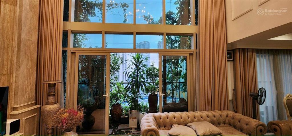 Chính chủ cần bán gấp bt the zei mỹ đình, 267m2,mt 15m giá hơn 93 tỷ, pháp lý đầy đủ tại lê đức thọ