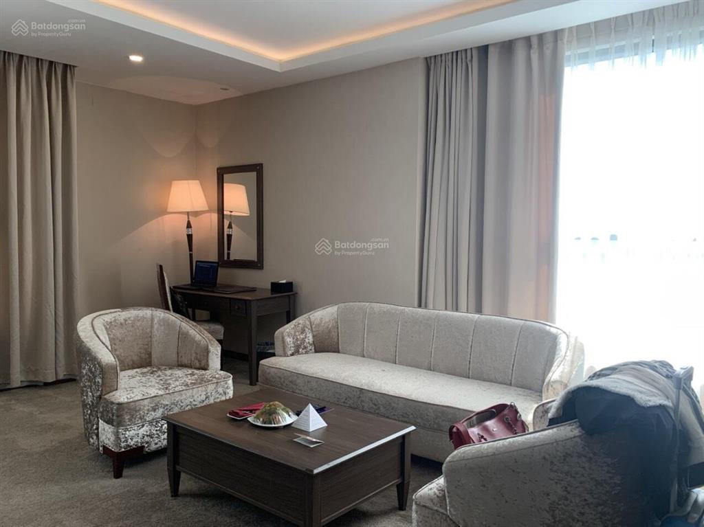 Chính chủ cần bán gấp bt cạnh hồ mai dịch dt 268m2 mt 15m đường đôi khu ở đẳng cấp giá nhỉnh 90 tỷ