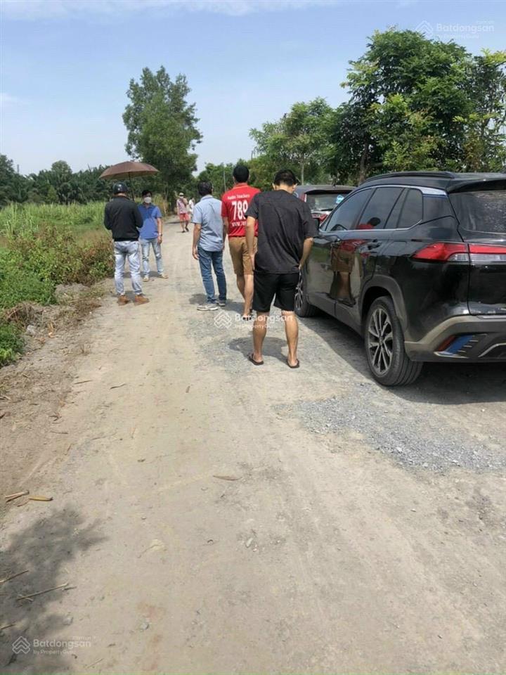 Bán đất tại đường vườn thơm. dt 1000m2  2000m2  3000m2  4000m2  5000m2