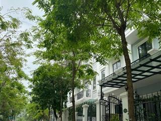 Chính chủ cho thuê căn 72m2 để vp hoặc kho ô tô đỗ thoải mái,  0977 398 ***