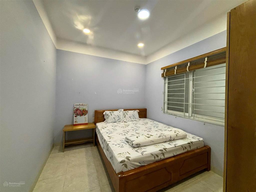 Cho thuê căn hộ view sông mát mẻ giá 11 triệu / tháng