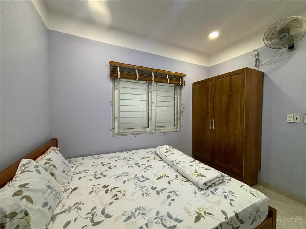 Cho thuê căn hộ view sông mát mẻ giá 11 triệu / tháng