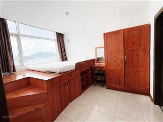 Cần bán căn hộ view sông giếng trời tầng trung giá 2.85 tỷ (bao trọn thuế phí) đã nới nhà vệ sinh