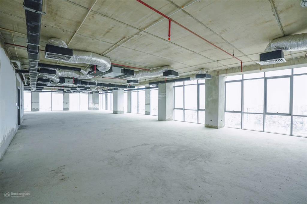 Bán mặt bằng văn phòng tòa văn phòng tttm chợ mơ, sổ đỏ, nhận mặt bằng ngay, ngân hàng hỗ trợ 85%