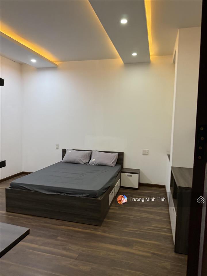 Chính chủ bán nhà khúc thừa dụ, giá bán 16 tỷ, 150 m2, 3pn, 3wc, pháp lý đầy đủ giao dịch nhanh