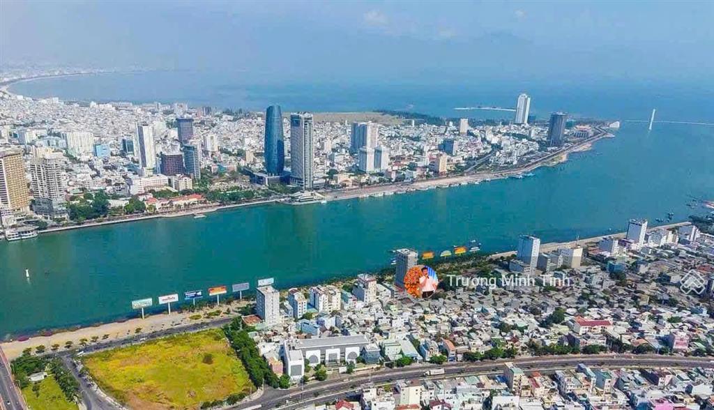 Chính chủ bán đất trần hưng đạo, giá 60 tỷ. vị trí siêu đẹp ngay khu euro village 1. dt 200 m2