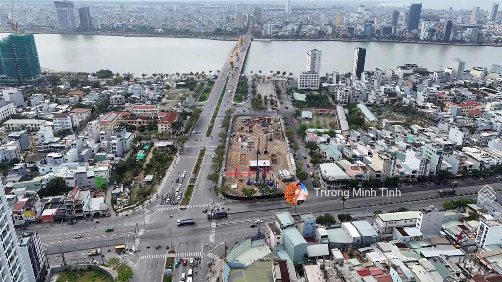 Chính chủ bán đất trần hưng đạo, giá 60 tỷ. vị trí siêu đẹp ngay khu euro village 1. dt 200 m2
