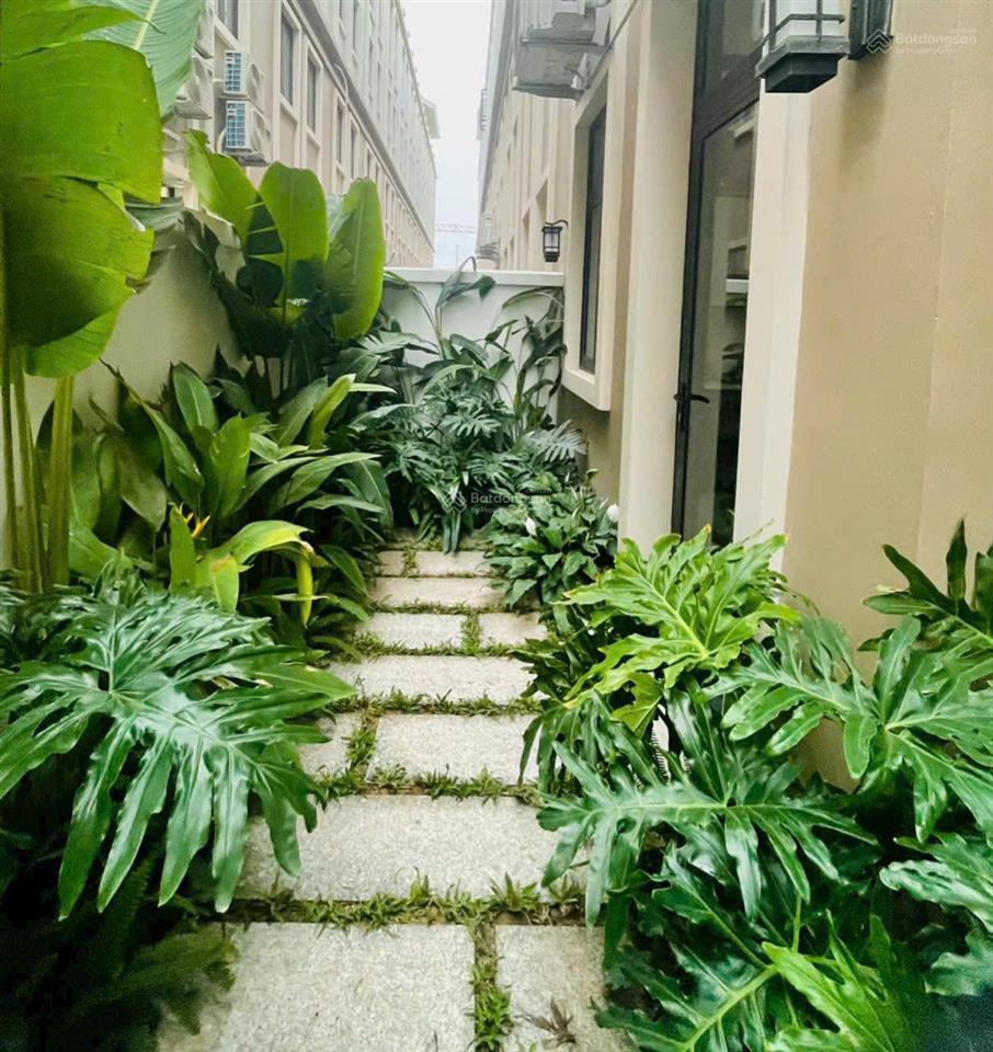 Vinhomes ocean park 3 còn 2 căn sân vườn xe khe dt 105m2, giá 10,9 tỷ, rẻ nhất toàn dự án