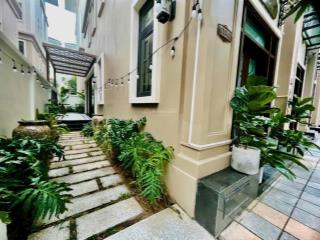 Rẻ nhất thị trường sót lại 3 căn liền kề vịnh tây 4 chỉ 8,6 tỷ, dt 68m2, đông nam vinhomes ocp3