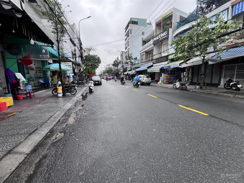 Chủ gấp bán mặt tiền núi thành  gần đh kiến trúc  ngang 5m2 nở hậu chỉ 9 tỷ 99