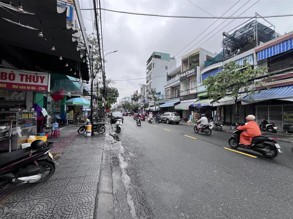 Chủ gấp bán mặt tiền núi thành  gần đh kiến trúc  ngang 5m2 nở hậu chỉ 9 tỷ 99