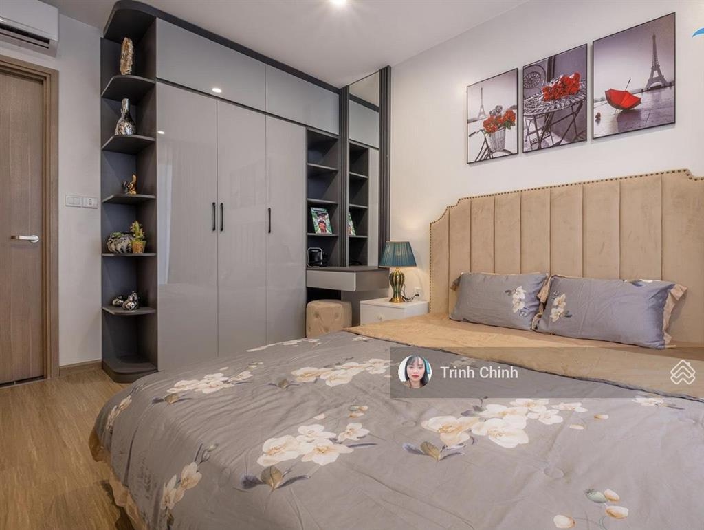 Bán gấp căn studio lancaster 20 núi trúc, 45m2, có đồ, ban công đông bắc, tầng cao, đẹp