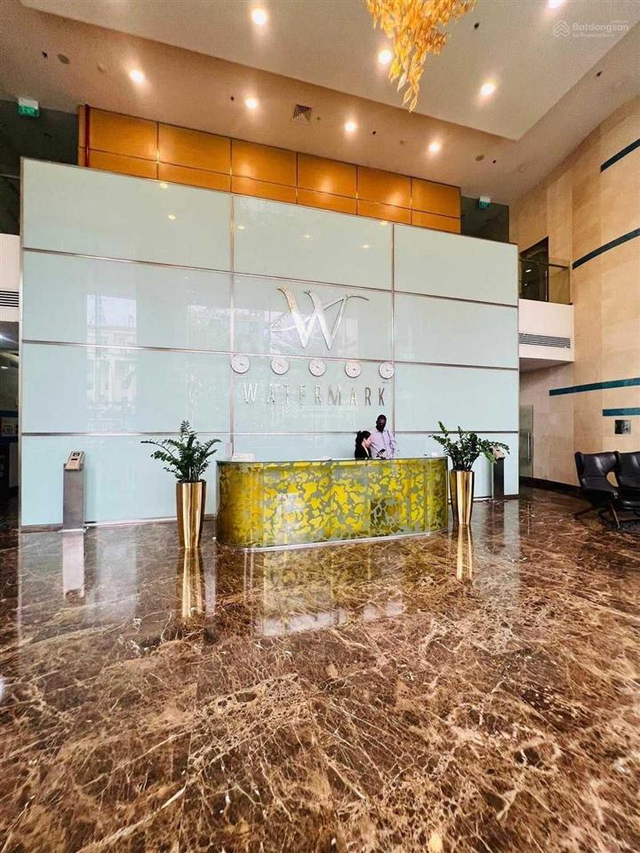 Bán căn hộ watermark lạc long quân, 98m2, 2pn, full đồ, căn góc, view hồ, hướng nam, giá 12 tỷ