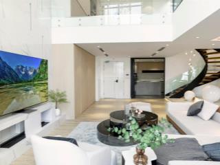 Bán duplex hateco laroma 210 m2, 3 pn +1, 4 wc, view đẹp, ban công rộng, nội thất mới tinh, 29 tỷ