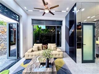 Nhà đẹp modern luxury 3 tầng full nội thất đà nẵng