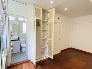 Cho thuê nhà 5 tầng 20m2 siêu trung tâm nguyễn trường tộ / hàng bún