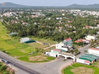 Bán gấp lô đất mt đường quang trung, thị xã hoài nhơn, bình định 65m2, sổ hồng sẵn 0768 951 *** điệp