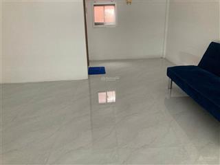 Cho thuê ngay nhà giá rẻ chợ rạch cát quận 8, điện nước riêng, chỉ 6tr/th