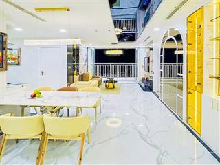 Bán hoặc cho thuê căn hộ vinhomes central park landmark 3 gồm 3 phòng ngủ với diện tích 98m2