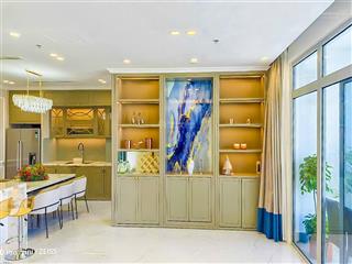 Bán penthouse tại vinhomes central park tầng cao thuộc park 1 gồm 4 phòng ngủ với diện tích 180m2