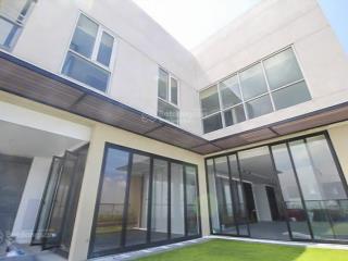 Penthouse bán tại thảo điền pearl gồm 2 tầng có sân vườn 4 phòng ngủ diện tích 501.36m2