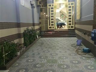 Nhà ngộp bank tại đinh văn ước, hưng long, bình chánh, hồ chí minh