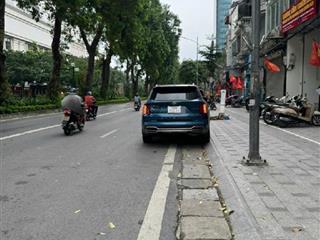 Mặt phố giảng võ, có hầm, 10 tầng thang máy, kinh doanh, trung tâm, cực hiếm, chỉ 88 tỷ