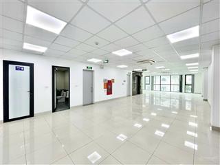 Cho thuê văn phòng hoàng cầu view hồ 120m2 25tr
