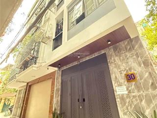 Siêu phẩm dòng tiền  võng thị  tây hồ, lô góc  3 bước ra hồ tây lộng gió  thang máy xịn