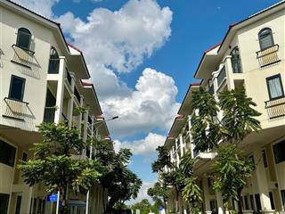 Nhà phố senturia nam sài gòn, bình chánh giá chỉ 6.5 tỷ, hotline 0928 139 ***