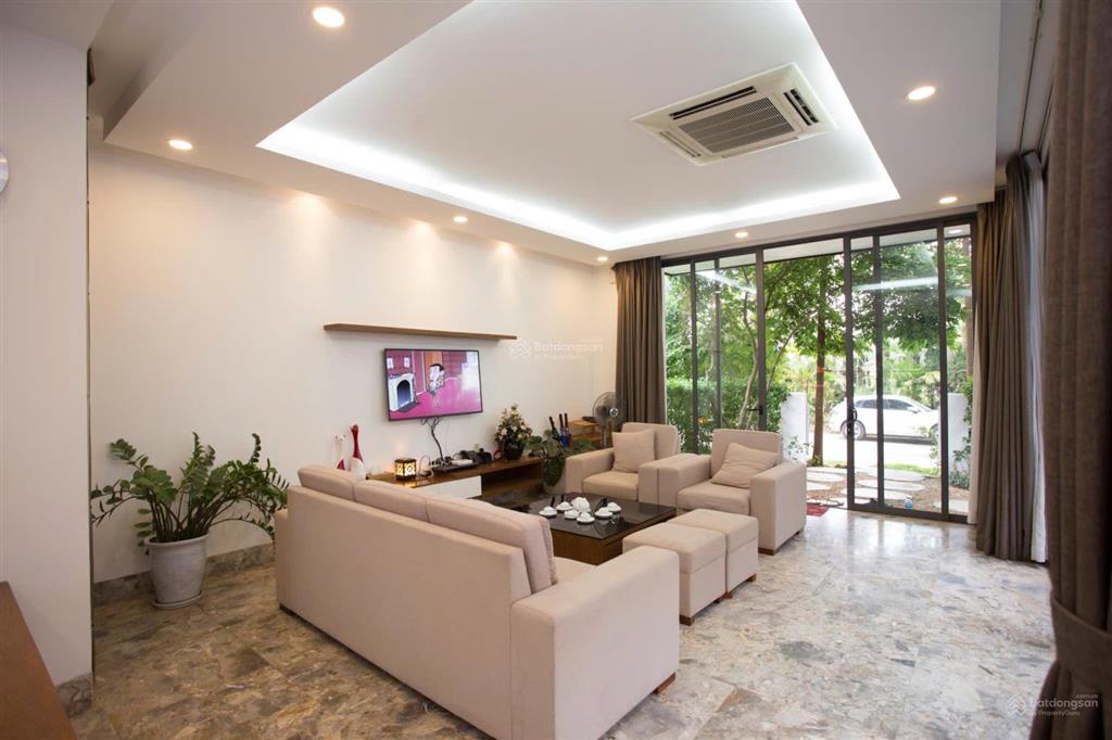 Biệt thự hoàng quyên giá tốt nhất tại dự án flamigo đại lải resort