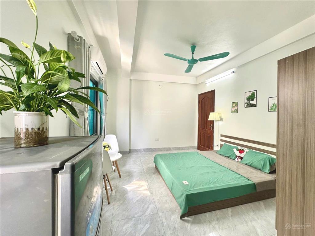 Ccmn cầu diễn full nội thất, cửa sổ thoáng