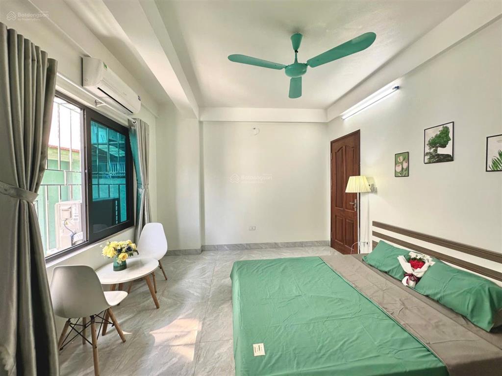 Ccmn cầu diễn full nội thất, cửa sổ thoáng