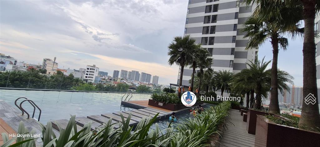 Căn hộ duy nhất tầng có công viên riêng, lầu cao, view sông dt68.5m2, giá 6.3tỷ. d'lusso, q2, hcm