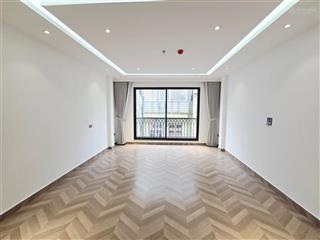 Siêu phẩm nguyễn phong sắc 110m2. mặt tiền rộng. vỉa hè. ô tô tránh. kinh doanh sầm uất. 41tỷ