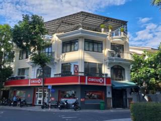 Chính chủ cho thuê nhà mặt phố vừa ở vừa kinh doanh, có gara, ngay giữa bùng binh vĩnh điềm trung