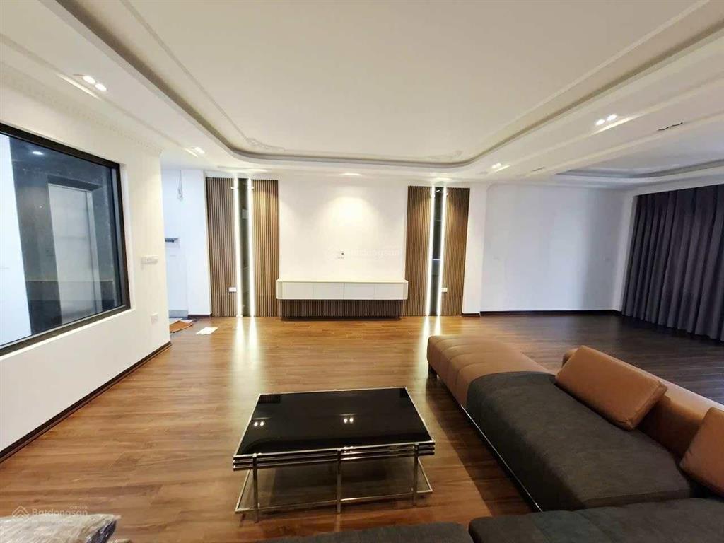 Bán nhà phố trạm thang máy xịn ô tô tránh vào nhà kinh doanh 75m 7 tầng