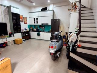 Hiếm phố bùi xương trạch  nhà đẹp ở ngay  gần phố
