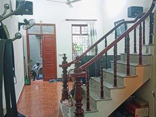 Nhà 3 tầng hiếm nguyễn khoái  giá đầu tư  dt rộng