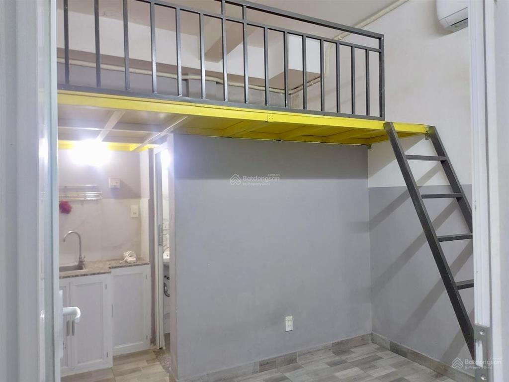 Dòng tiền 40tr  võ văn hát  chdv 4 tầng, 12p thuê full  gần khu cnc quận 9  chỉ 7.9 tỷ