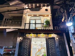 Chính chủ bán nhà đặng dung tân định, quận 1 giá chỉ 2.2 tỷ ,vị trí đẹp đang cho thuê 18tr/ tháng