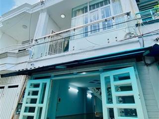 Nhà phố giá rẻ 3 tỷ, đường quang trung, vị trí đẹp 1 trục.