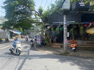 Bán nhà mặt phố liên xã, 3 mặt tiền đang cho thuê kinh doanh cafe, giá 13 tỷ, hóc môn, hcm