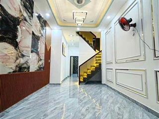 Ơ động đất à. chính chủ cần bán nhà mới xây tôn đản q4. 50m2. 4 tỷ 6