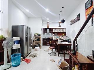 Chủ nhà tặng 10 chai nước hoa minh béo sau khi công chứng, đoàn văn bơ, 7 pn,5 tầng 65m2 nhỉnh 8 tỷ