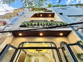 Nhà ngộp bán gấp đường cách mạng tháng 8, q10  54m2  đang cho thuê 20tr/tháng