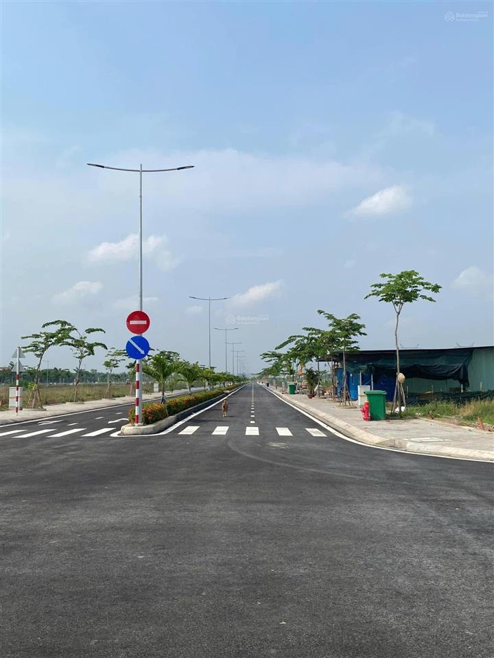 Bán đất nền kdc mặt tiền 60m giá chỉ 999triệu/nền cách sân bay long thành 5km pháp lý chuẩn