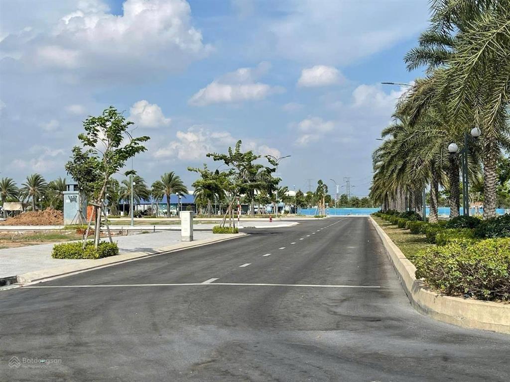 Bán đất nền kdc mặt tiền 60m giá chỉ 999triệu/nền cách sân bay long thành 5km pháp lý chuẩn