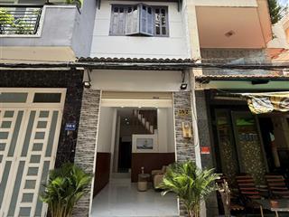 Bán nhà riêng sổ đầy đủ không dính pháp lý dt 3x10 đường 6m phù hợp buôn bán kinh doanh